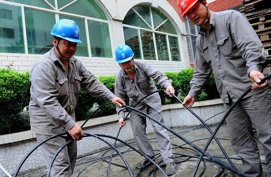 #（社會(huì)）（2）湖北宣恩供電演練保障高考用電