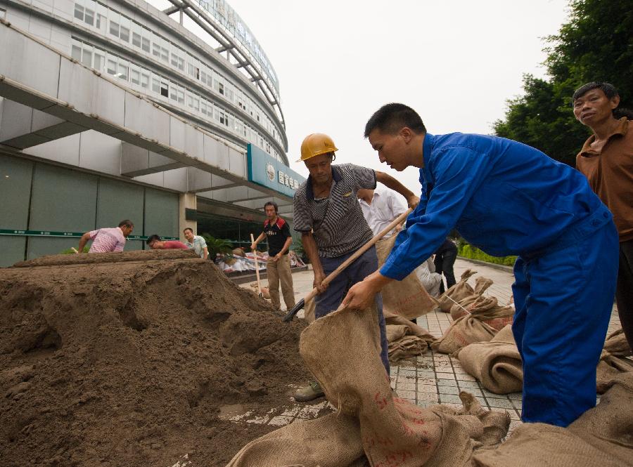 （社會）（1）重慶江津：電力公司保障安全用電